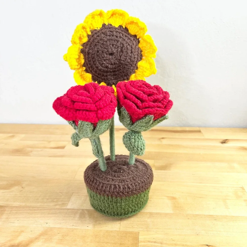Handmade Crochet Sunflower and Red‎ Roses Potted Plant Decor Floral Cottagecore
